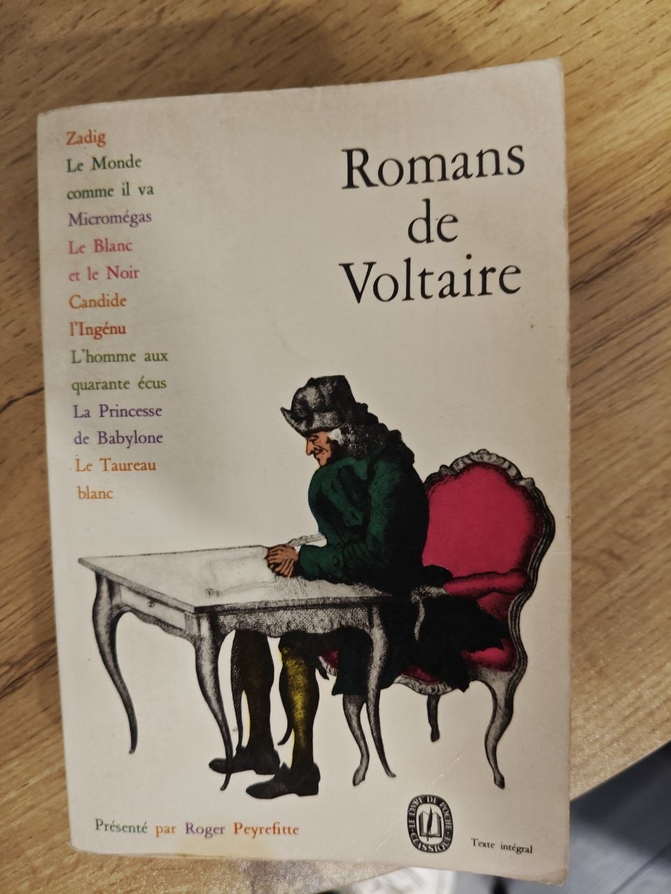 photo_5301068234566083537_y Romans de Voltaire — Voltaire - obrazek 1